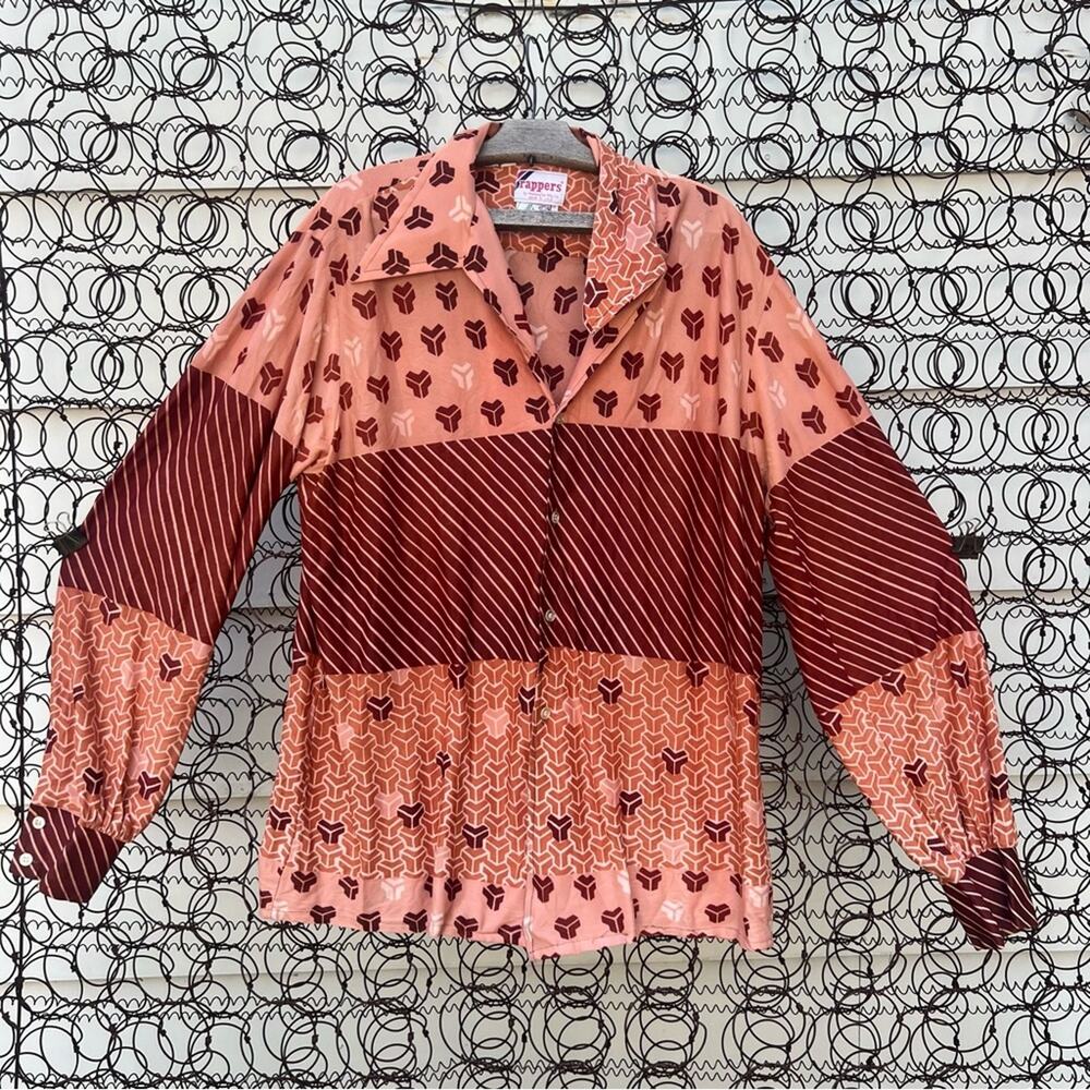 Vintage 70s Rust Salmon Geometric Disco Dagger Point collar Button Up Shirt XLT
